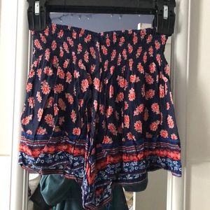 Flowy shorts!!